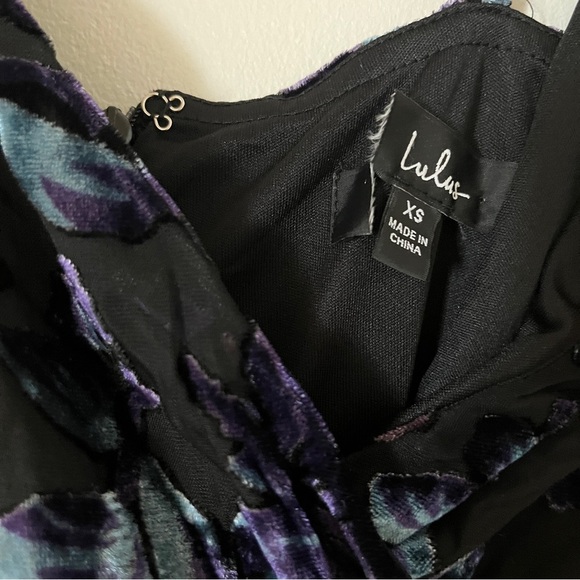 Lulu’s Pretty Companion Black Floral Velvet Burnout Maxi Dress - Picture 8 of 8